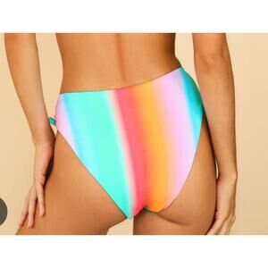 NWOT Dippin' Daisys Seashore Bottom Striped Medium